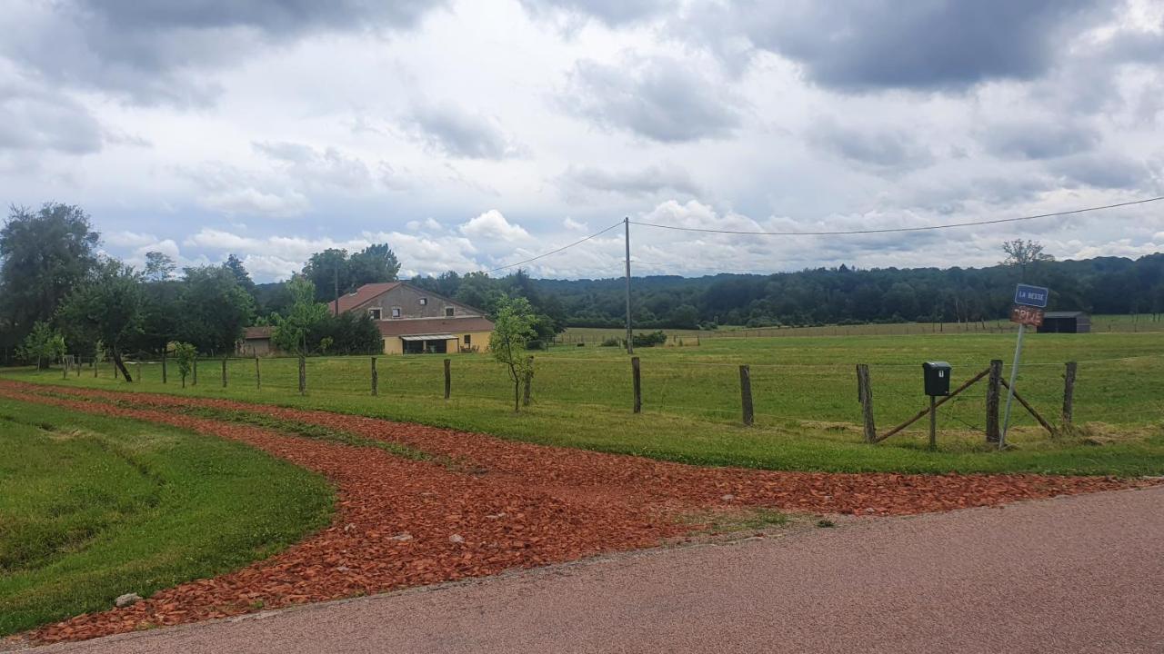 Gite La Besse, Claudon エクステリア 写真
