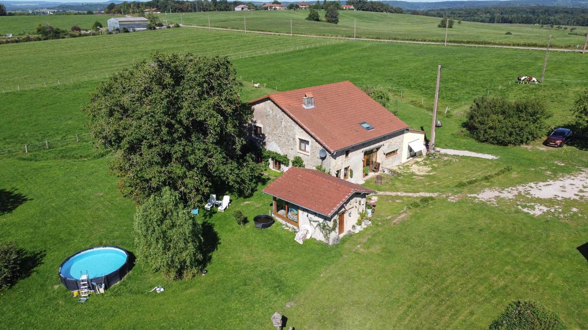Gite La Besse, Claudon エクステリア 写真